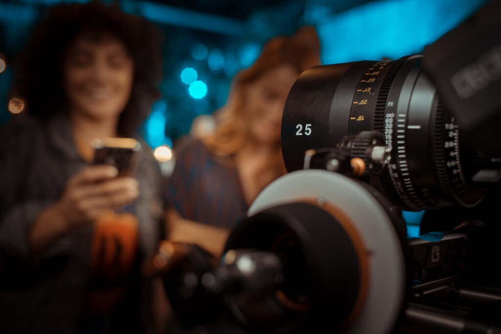 TOKINA